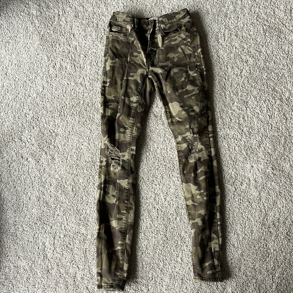 Mudd camo skinny jeans